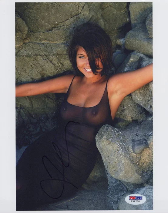 Tiffani Thiessen autograph
