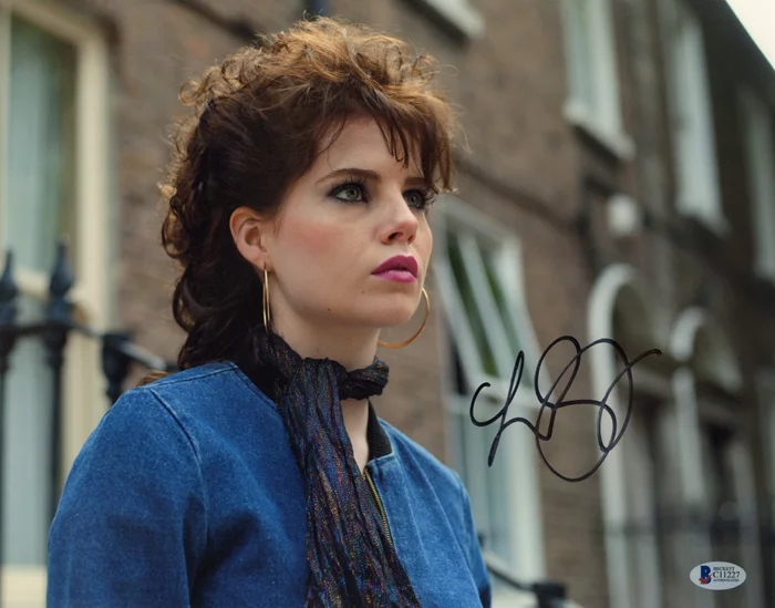 Lucy Boynton autograph