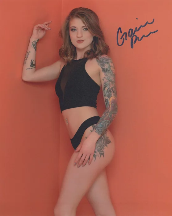 Gaia Rae autograph