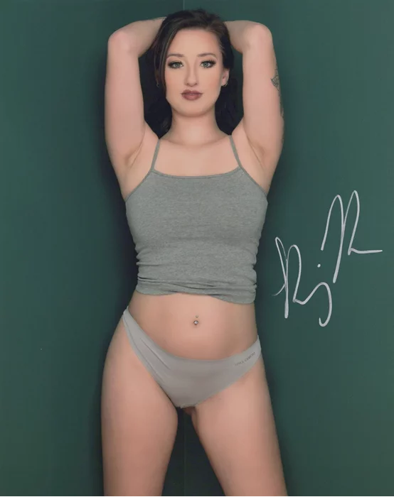 Kenzie Rose autograph
