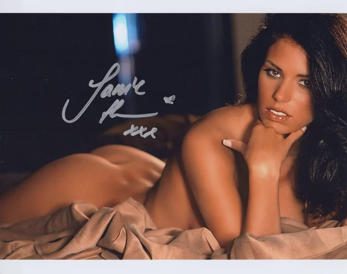 Janine Habeck autograph