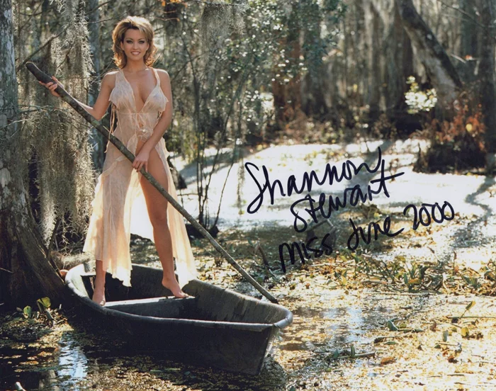 Shannon Stewart autograph
