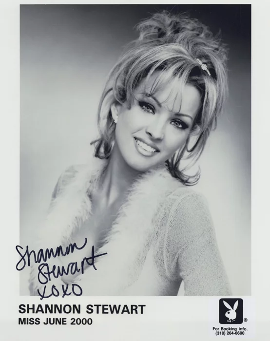 Shannon Stewart autograph