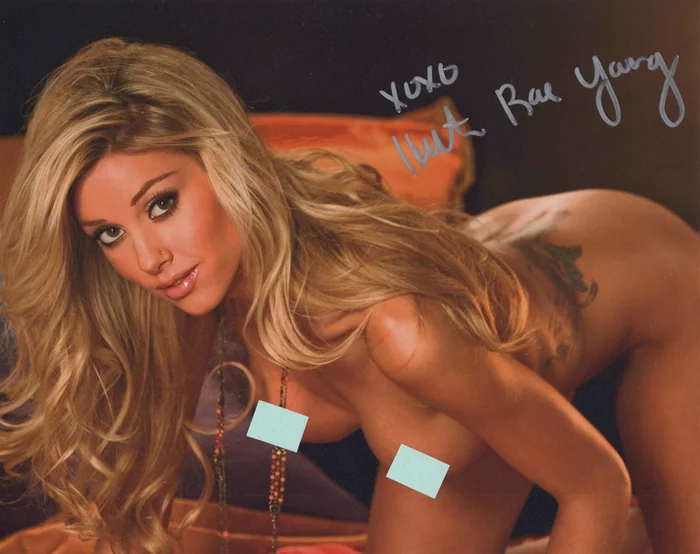 Heather Rae Young autograph