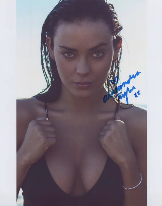 Alexandra Tyler autograph