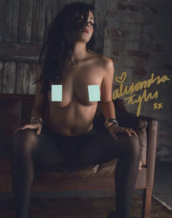 Alexandra Tyler autograph