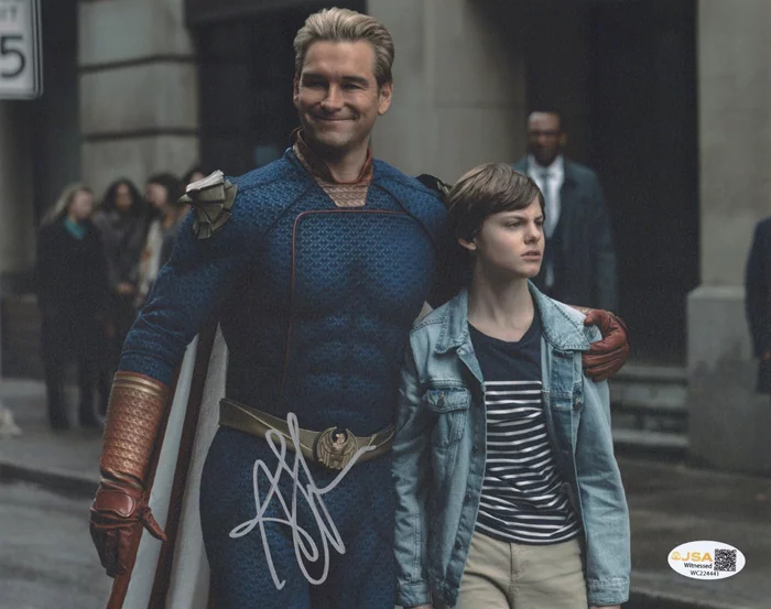 Antony Starr autograph