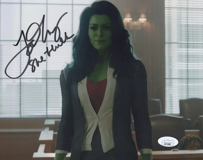 Tatiana Maslany autograph