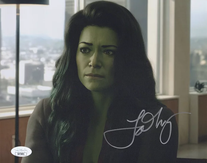 Tatiana Maslany autograph