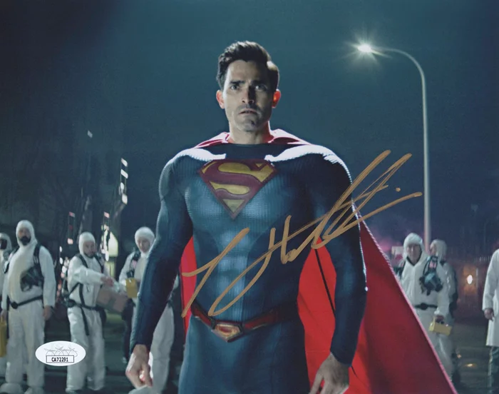 Tyler Hoechlin autograph