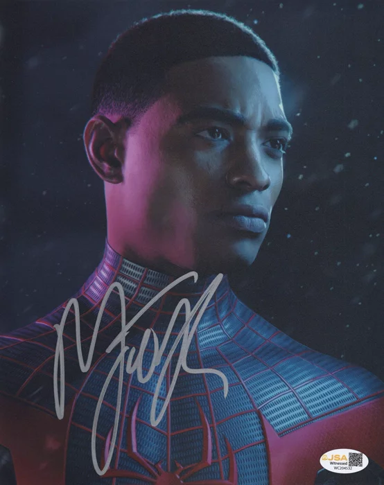 Nadji Jeter autograph