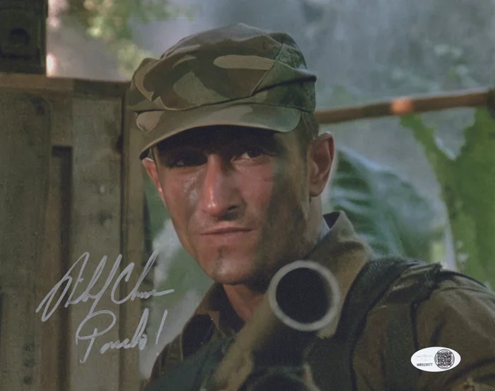 Richard Chaves autograph