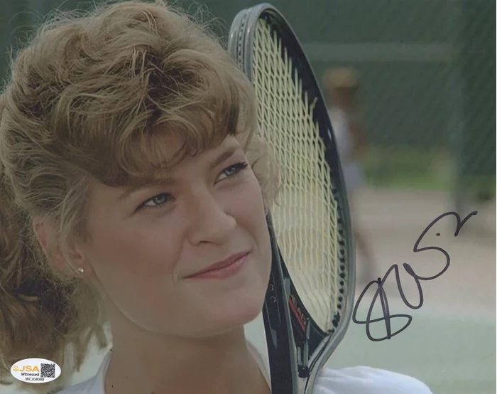 Dana Wheeler-Nicholson autograph