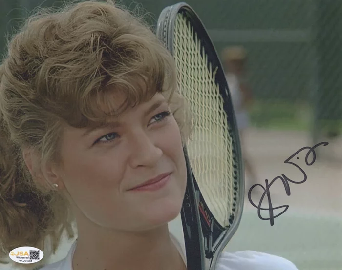 Dana Wheeler-Nicholson autograph