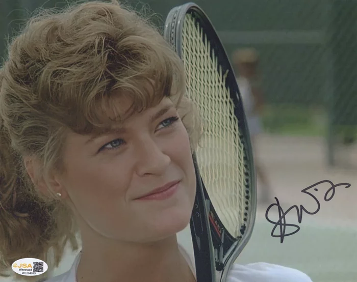 Dana Wheeler-Nicholson autograph