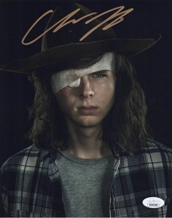 Chandler Riggs autograph