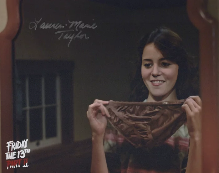 Lauren-Marie Taylor autograph