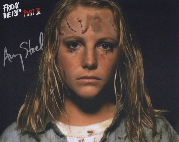 Amy Steel autograph