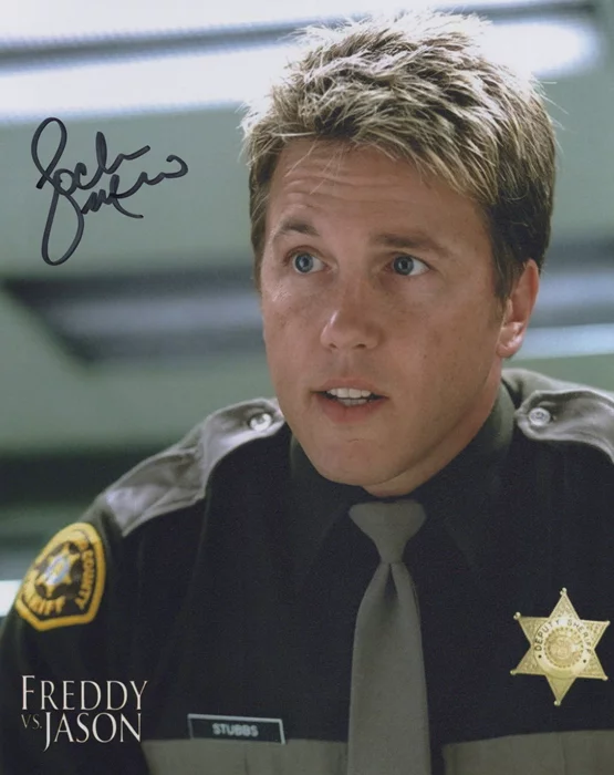 Lochlyn Munro autograph