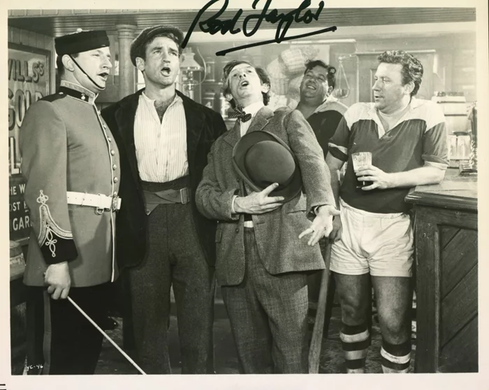 Rod Taylor autograph