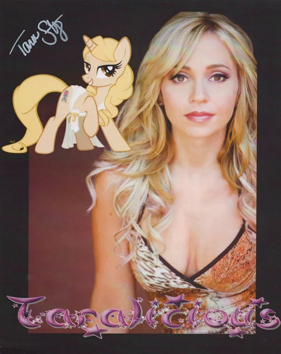 Tara Strong autograph