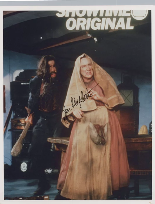 Jean Stapleton autograph