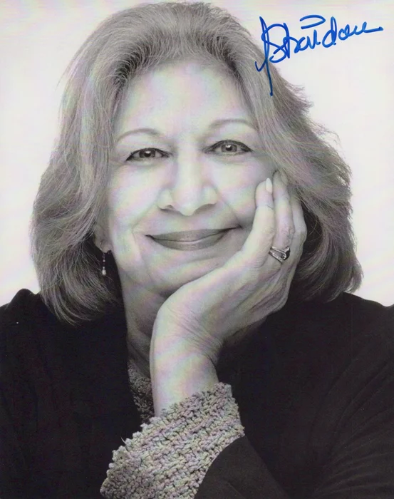 Liz Sheridan autograph
