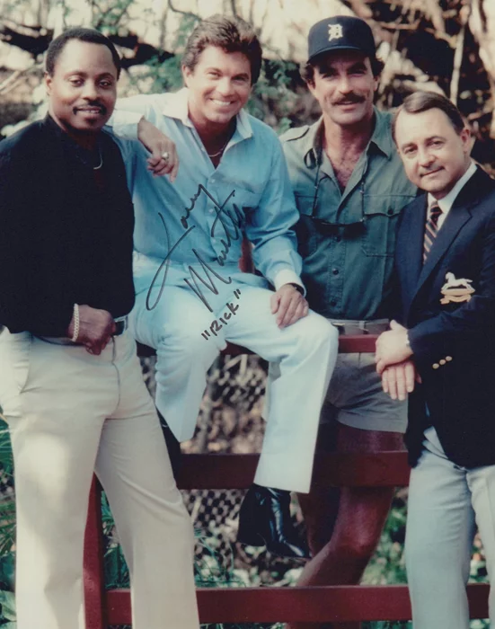 Larry Manetti autograph