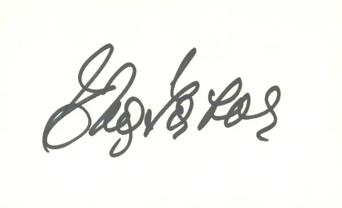 Eva Gabor autograph