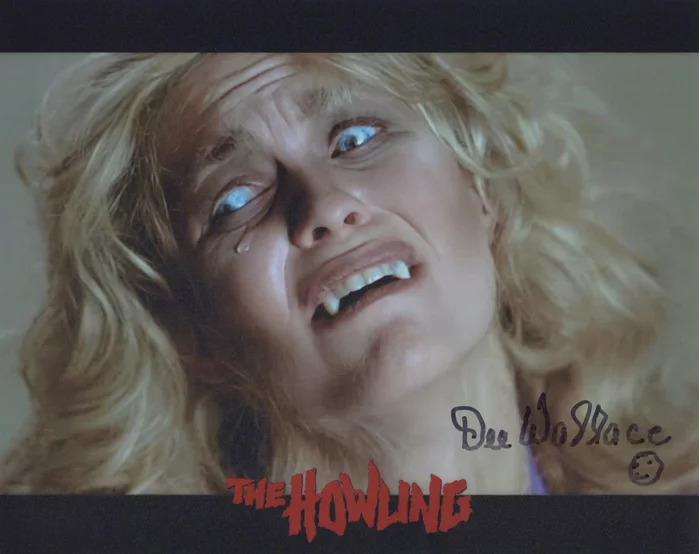 Dee Wallace autograph