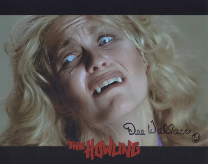 Dee Wallace autograph