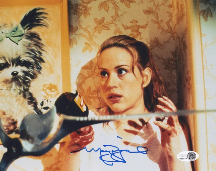 Molly Ringwald autograph