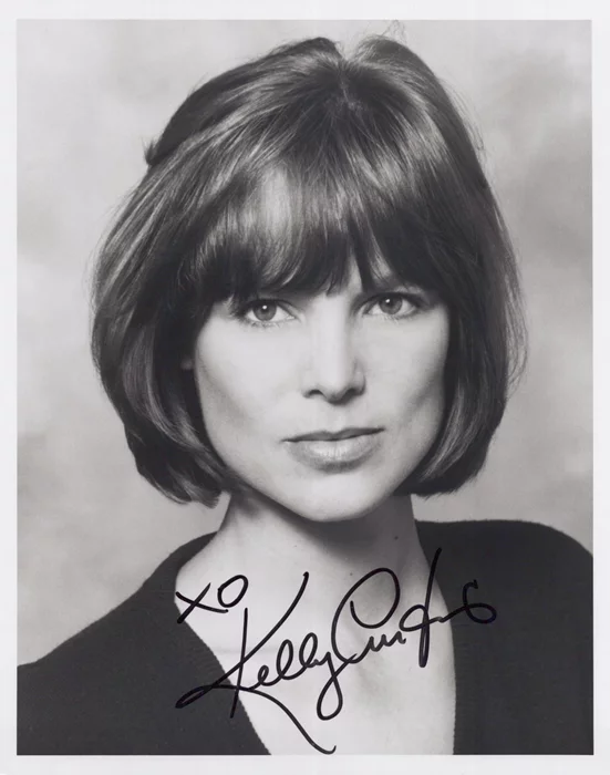 Kelly Curtis autograph