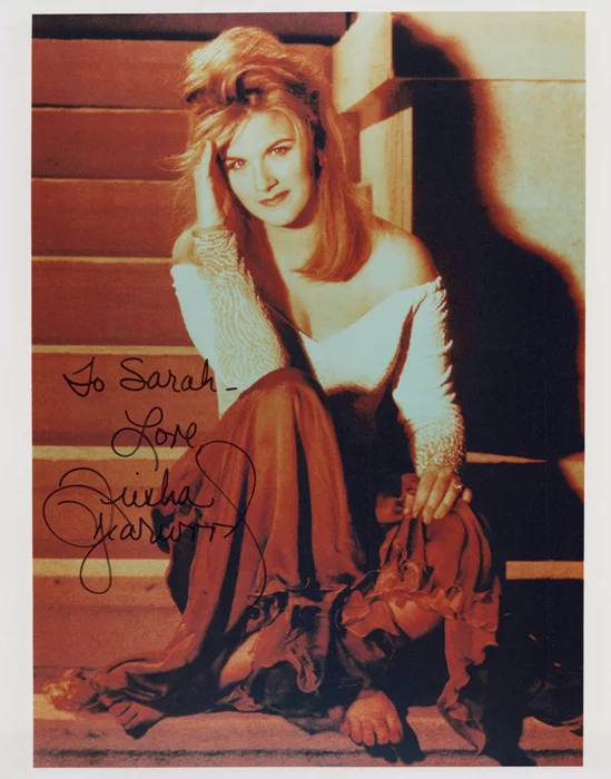 Trisha Yearwood autograph