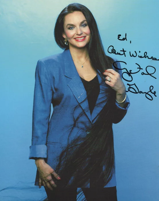 Crystal Gayle autograph
