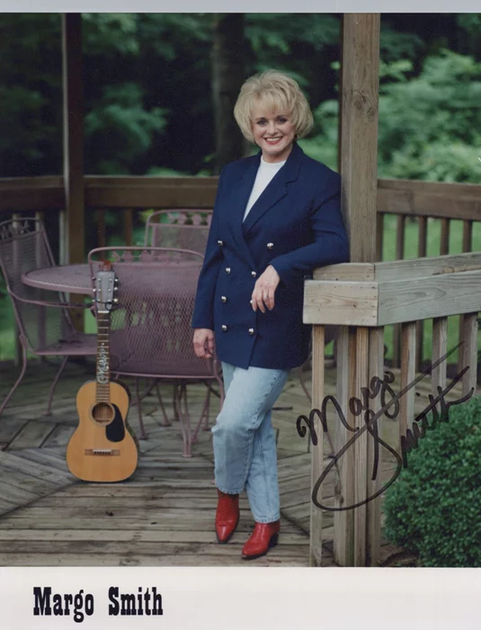 Margo Smith autograph