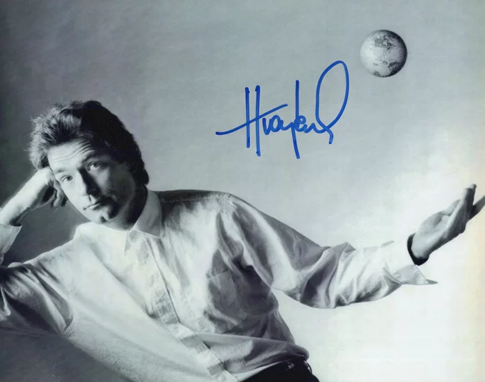 Huey Lewis autograph