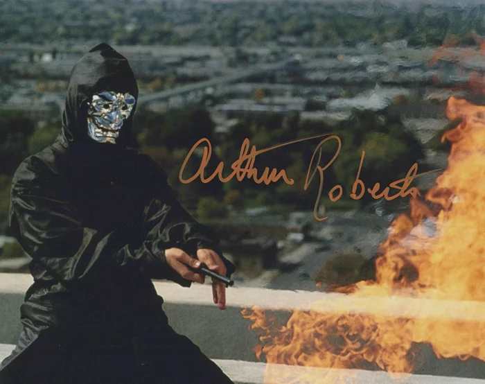 Arthur Roberts autograph