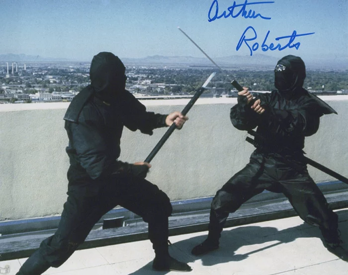 Arthur Roberts autograph