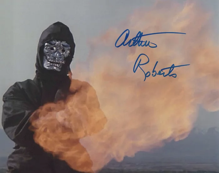 Arthur Roberts autograph