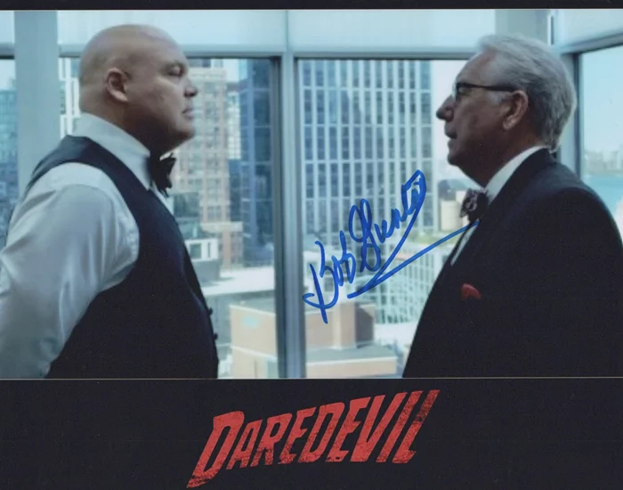 Bob Gunton autograph