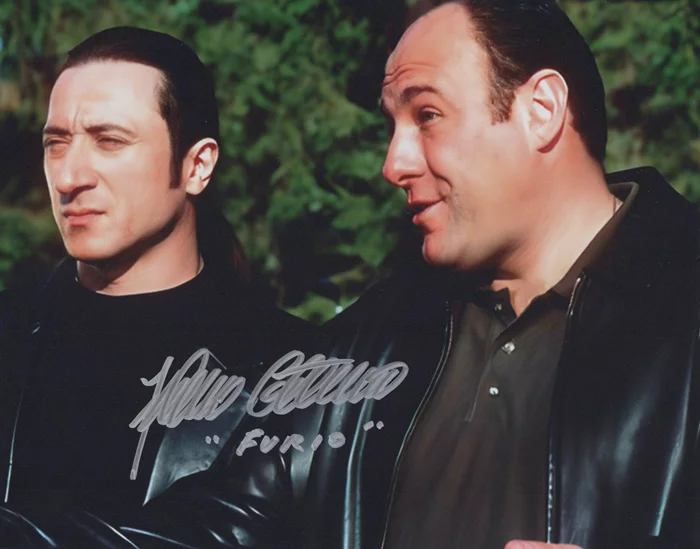 Federico Castelluccio autograph