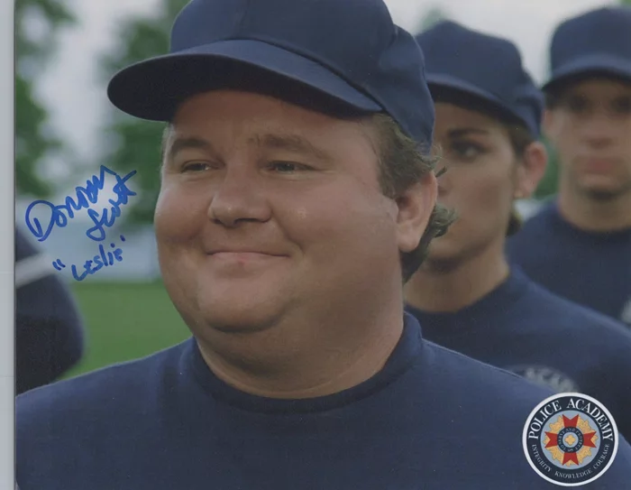 Donovan Scott autograph