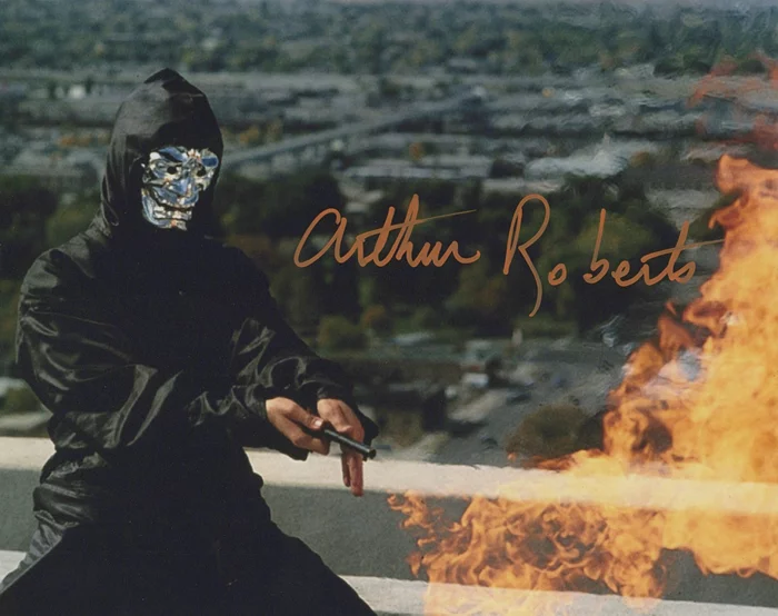 Arthur Roberts autograph