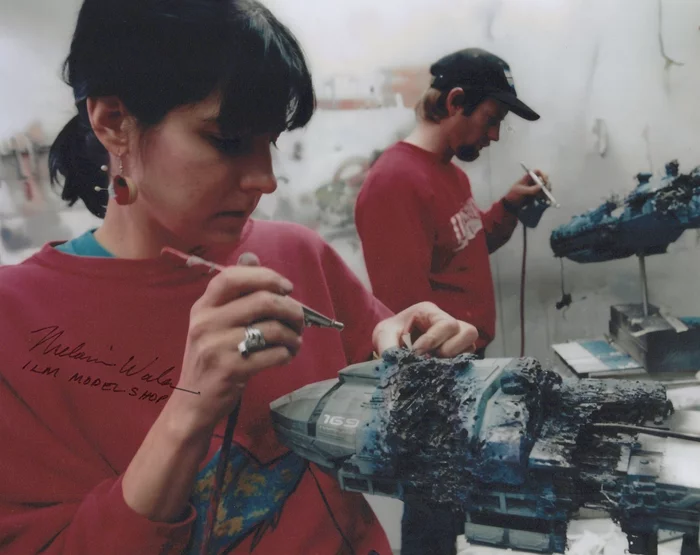 Melanie Walas autograph