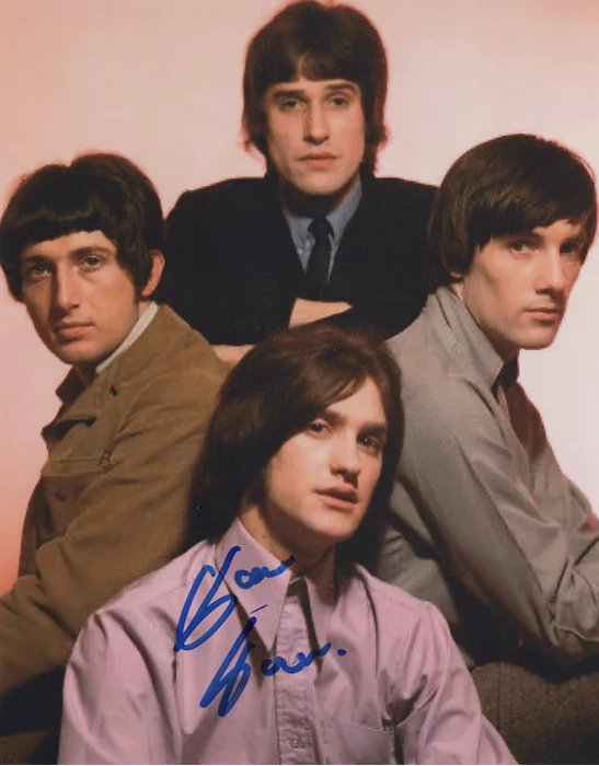 Dave Davies autograph