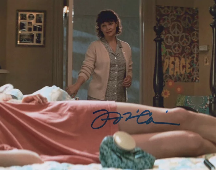 Frances Lee McCain autograph