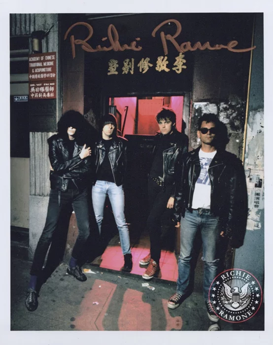Richie Ramone autograph