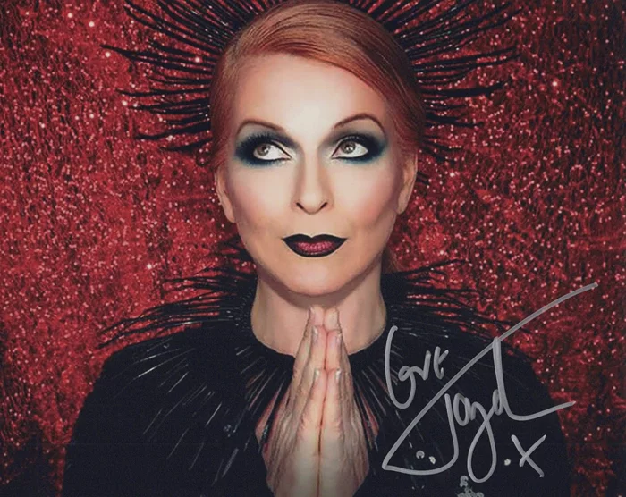 Toyah Willcox autograph