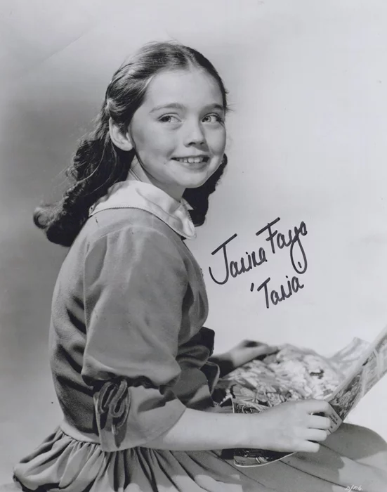 Janina Faye autograph